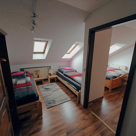 Komfort Ferienwohnung Biene Saarbrücken Esterno foto