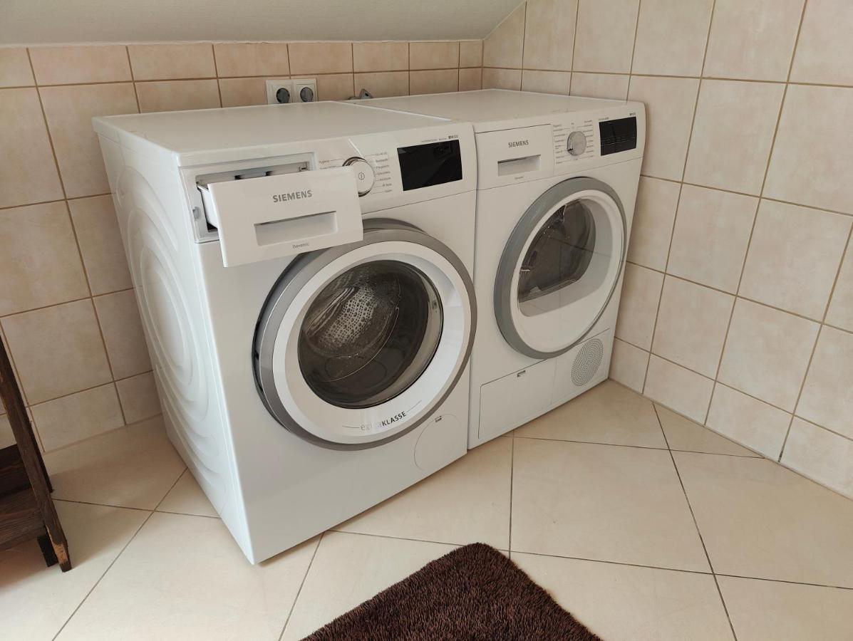 Komfort Ferienwohnung Biene Saarbrücken Esterno foto